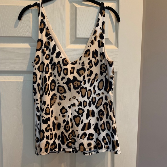 Cache Leopard Print Sleeveless Top sz L - Picture 4 of 5